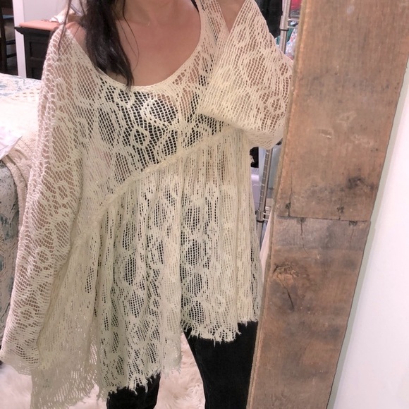 Free People boho crochet knit oversized top size xsmall/small - Picture 2 of 7